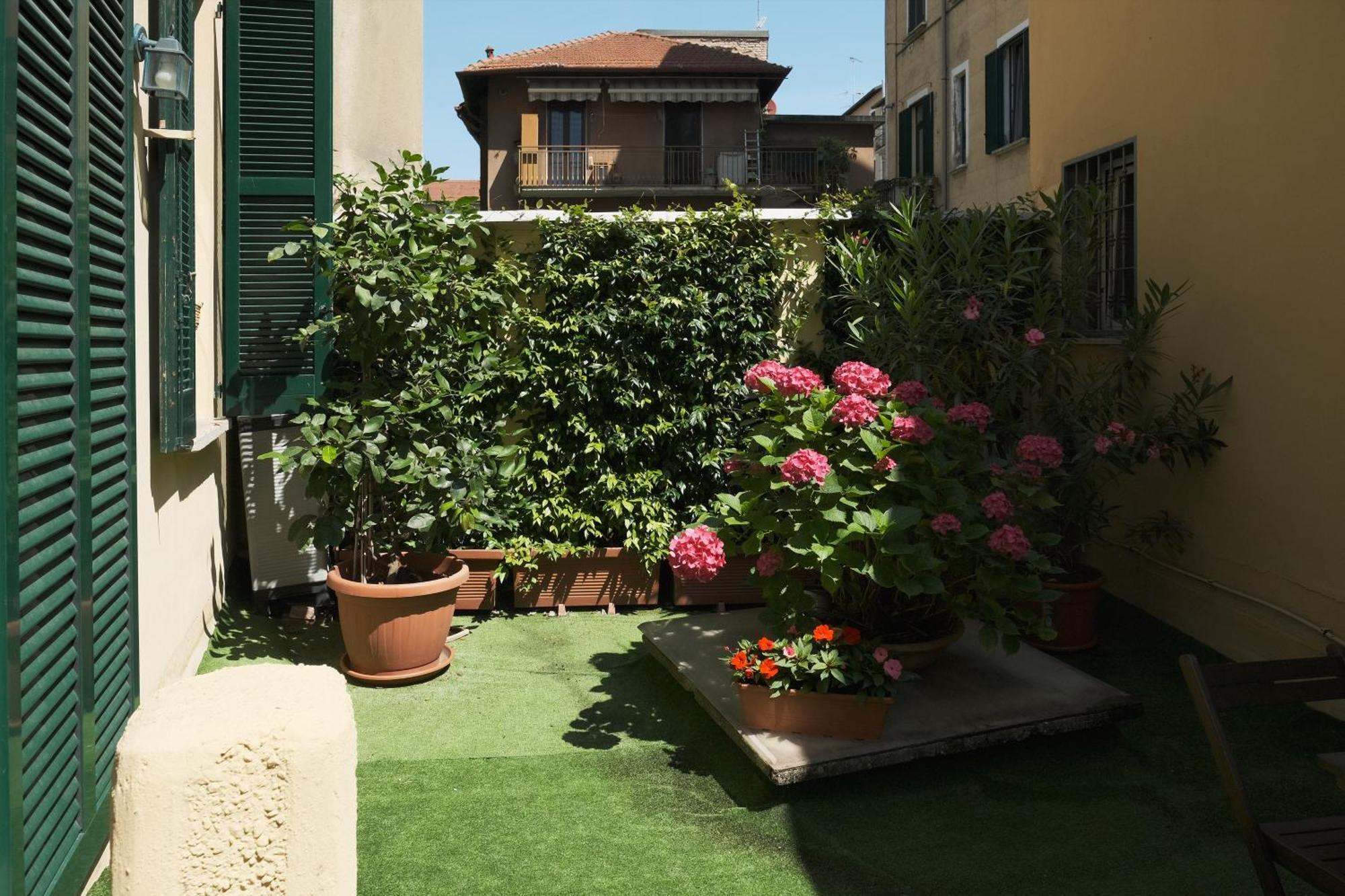 Comecasa Flowery Terraced Apartment Milano Eksteriør billede