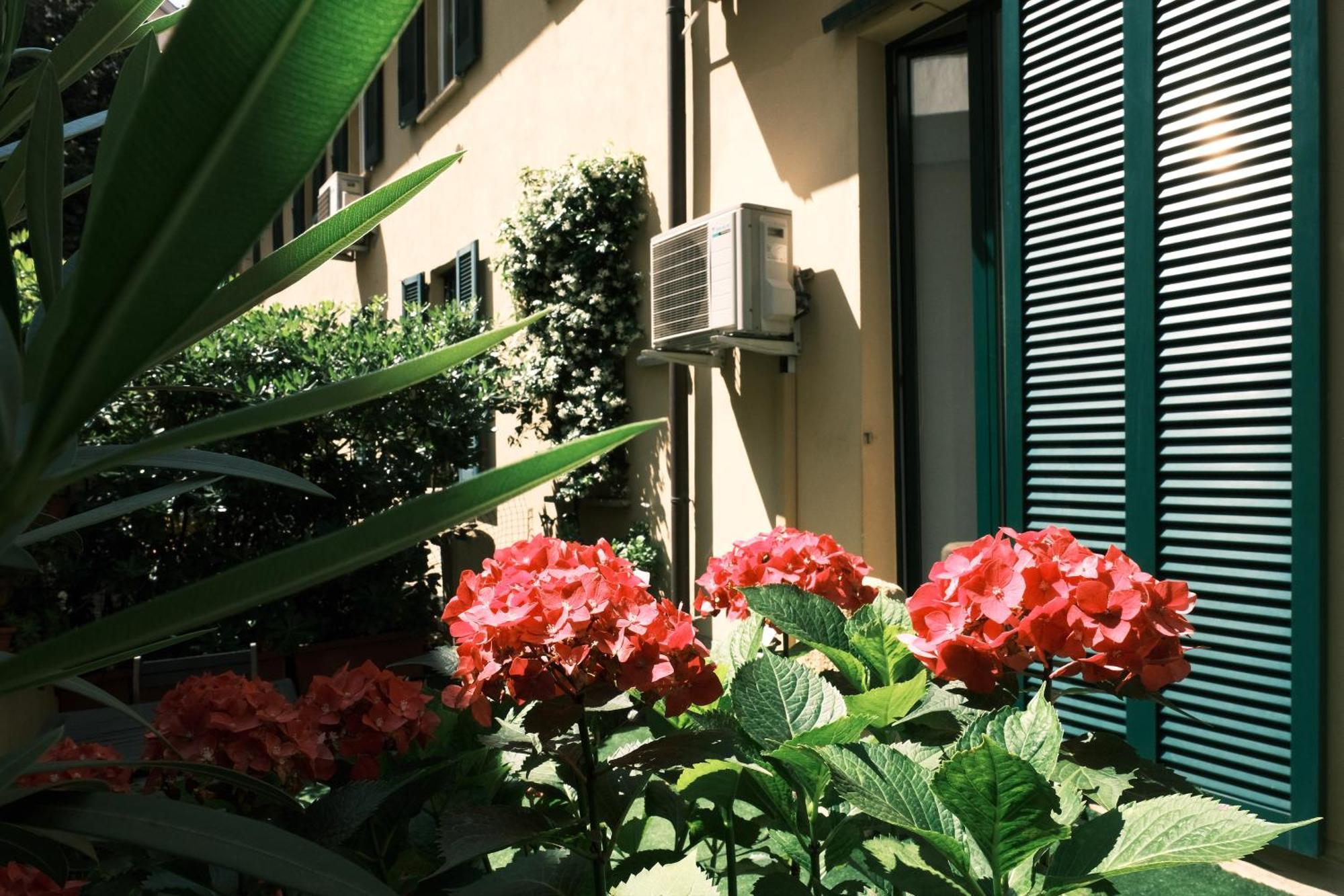 Comecasa Flowery Terraced Apartment Milano Eksteriør billede