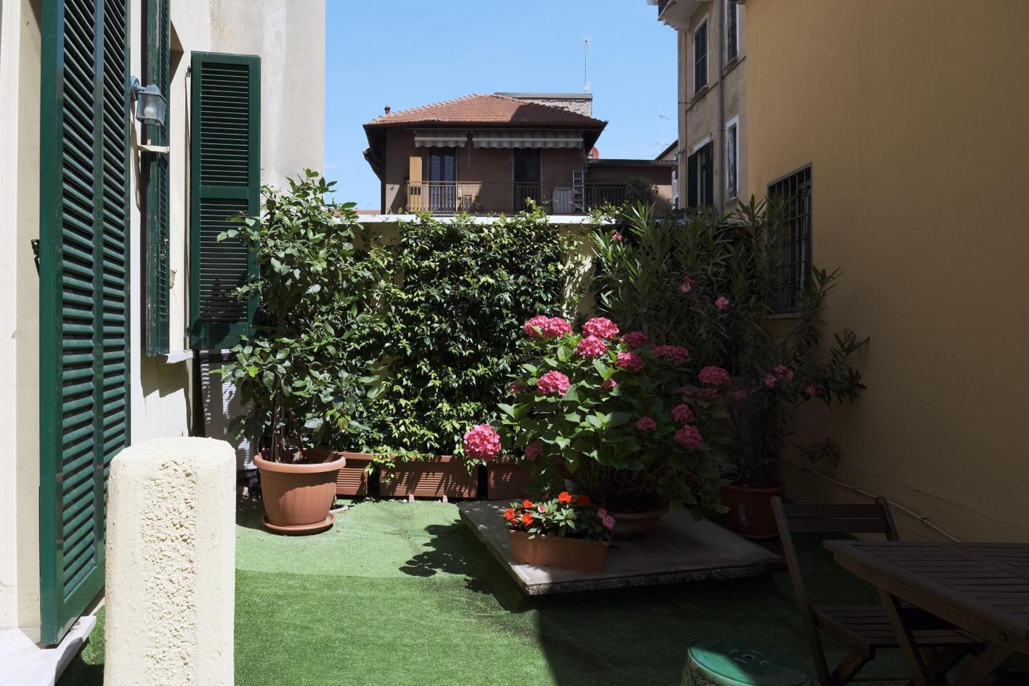 Comecasa Flowery Terraced Apartment Milano Eksteriør billede